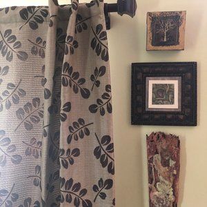 Curtains, Four panels